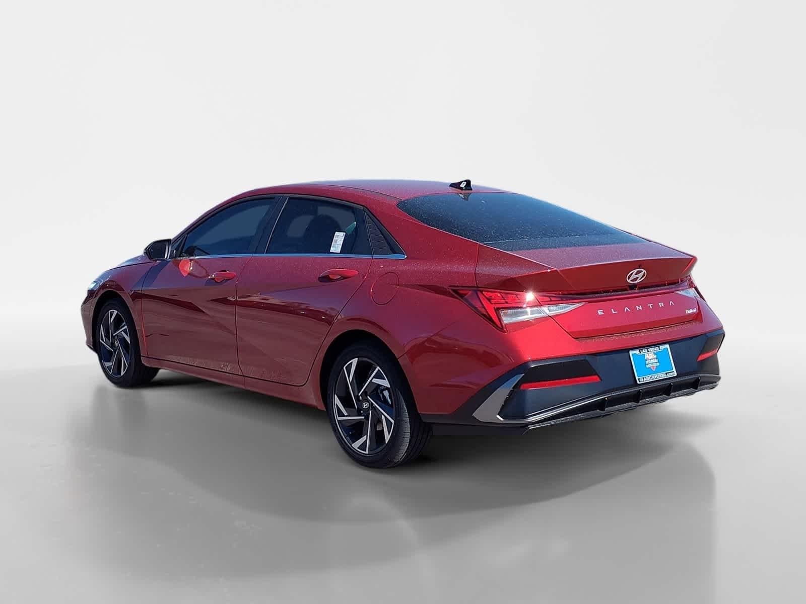 Thumbnail: 2025 Hyundai Elantra - 3