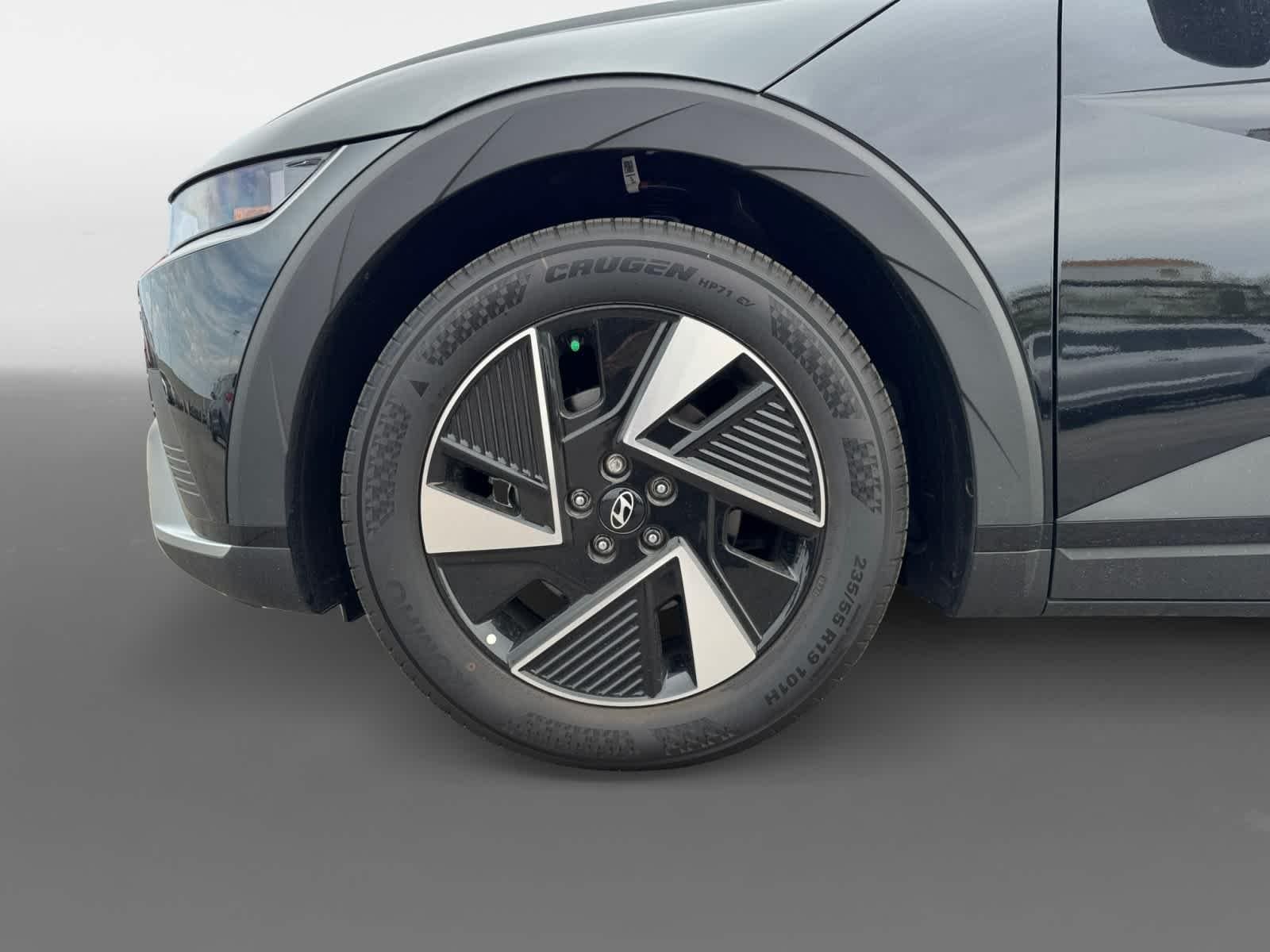 Thumbnail: 2025 Hyundai Ioniq 5 - 10