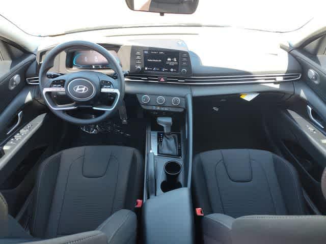 Thumbnail: 2026 Hyundai Elantra - 12