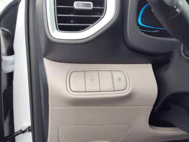 Thumbnail: 2026 Hyundai Venue - 15