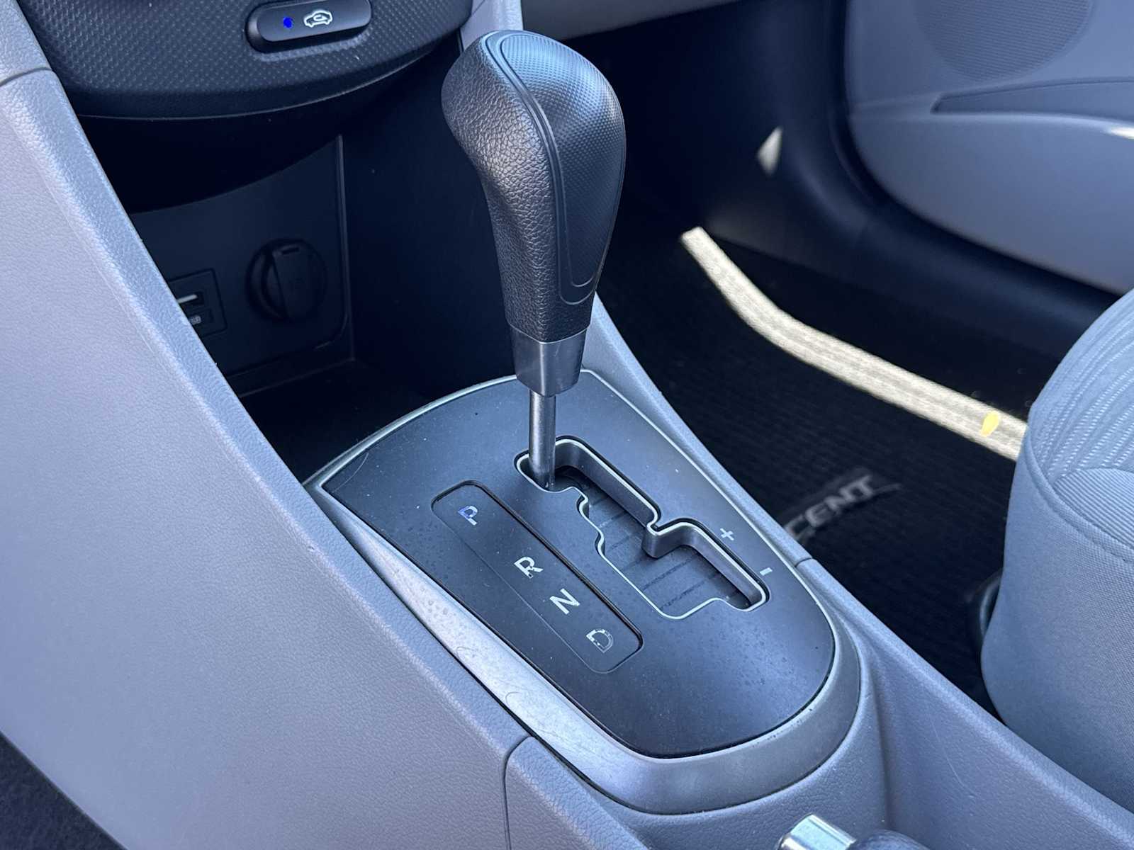 Thumbnail: 2016 Hyundai Accent - 22