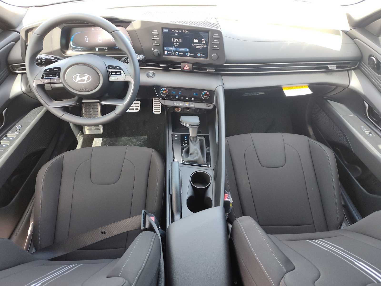 Thumbnail: 2025 Hyundai Elantra - 13