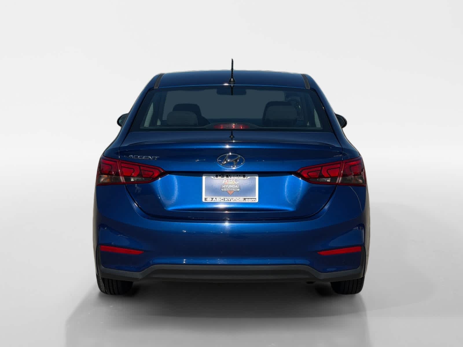 Thumbnail: 2021 Hyundai Accent - 4