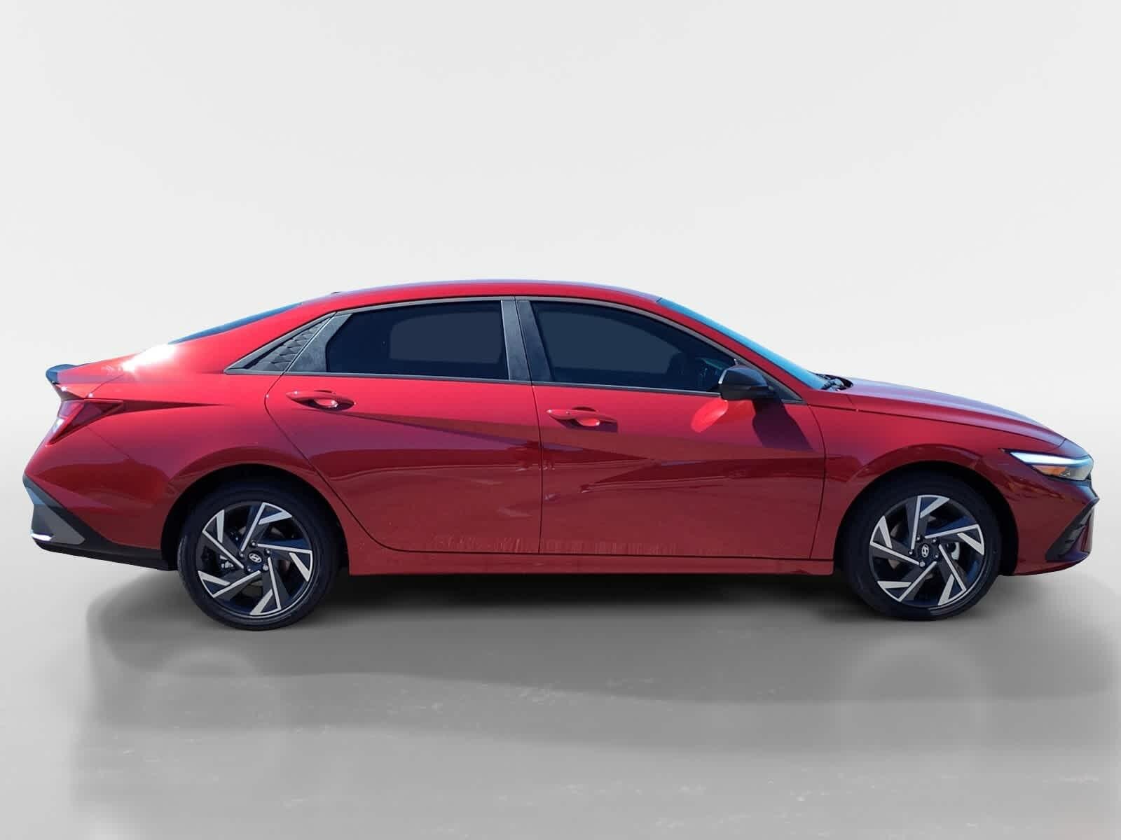 Thumbnail: 2025 Hyundai Elantra - 6