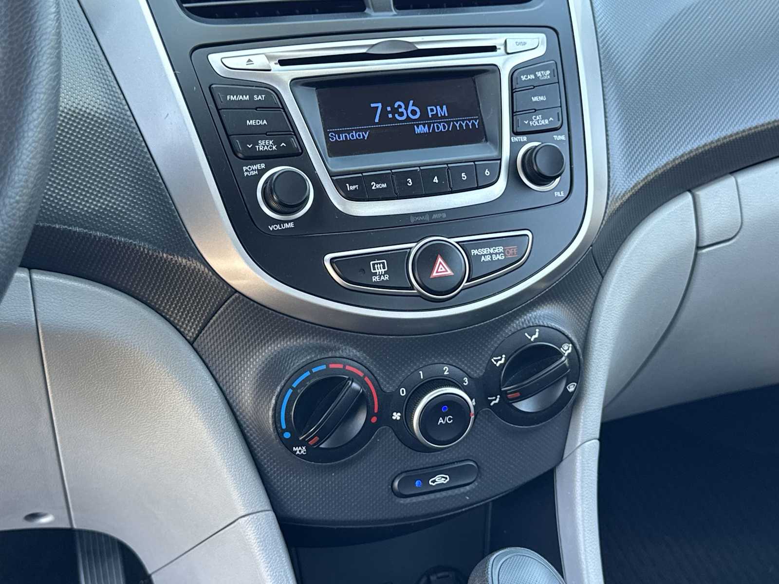 Thumbnail: 2016 Hyundai Accent - 20