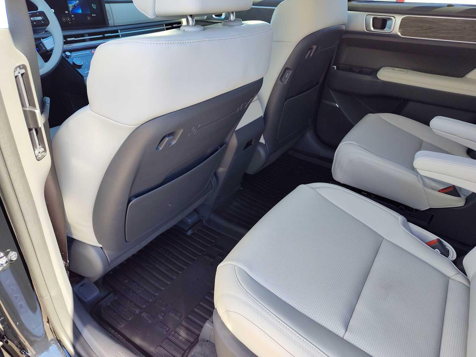 Thumbnail: 2026 Hyundai Santa Fe - 15