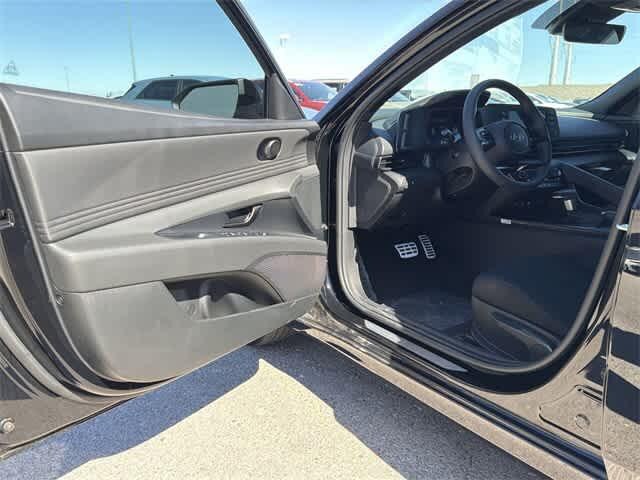 Thumbnail: 2026 Hyundai Elantra - 10