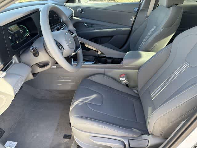 Thumbnail: 2026 Hyundai Elantra - 13