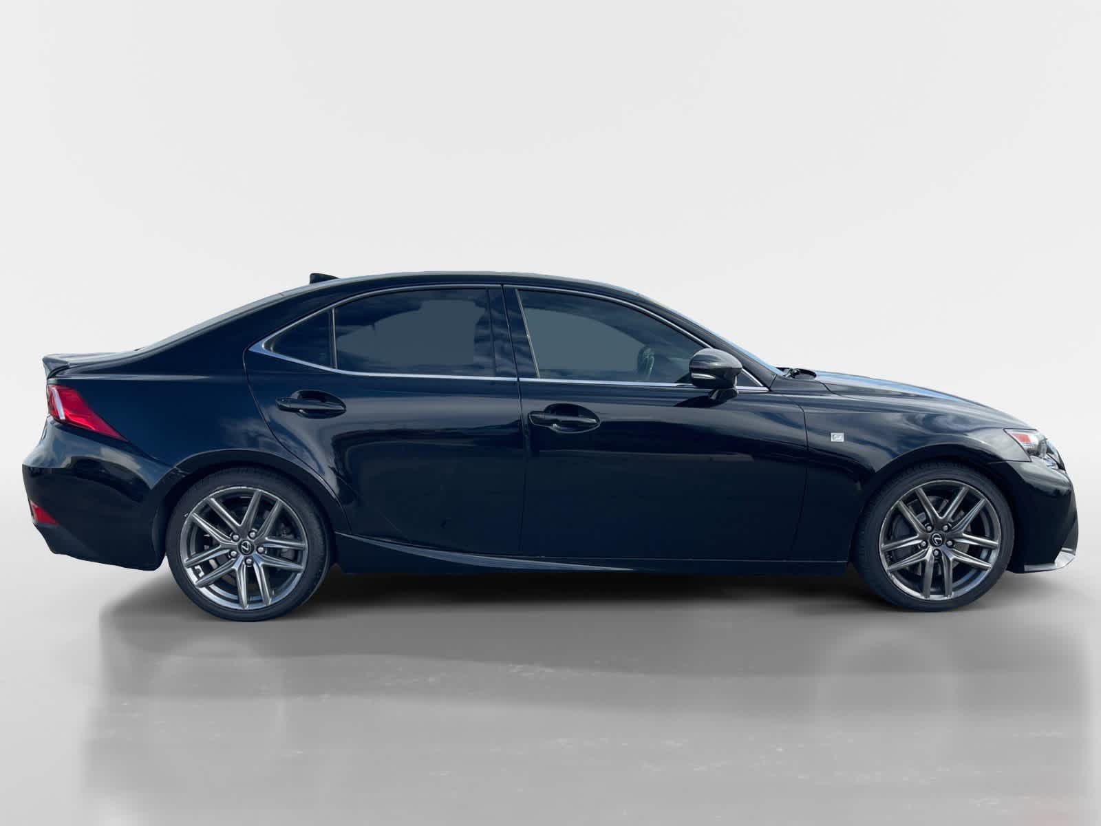 Thumbnail: 2016 Lexus IS - 6