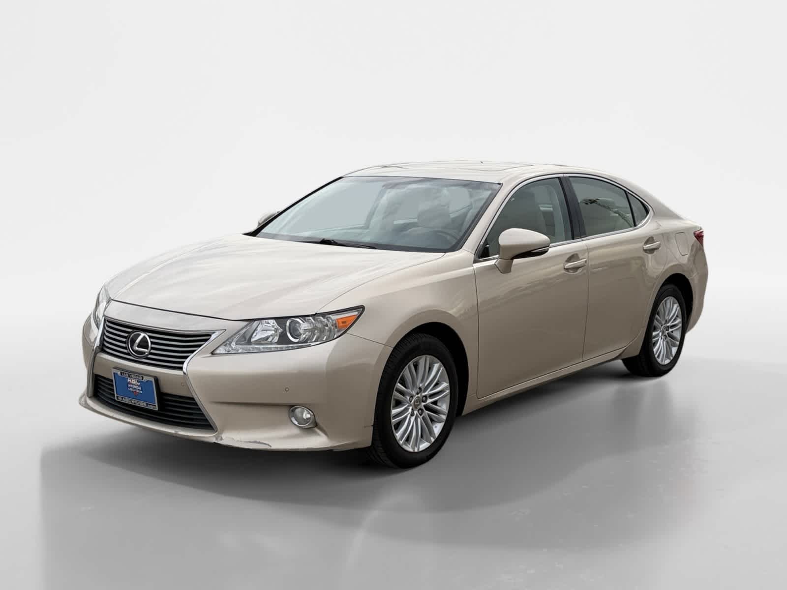 Thumbnail: 2014 Lexus ES - 2