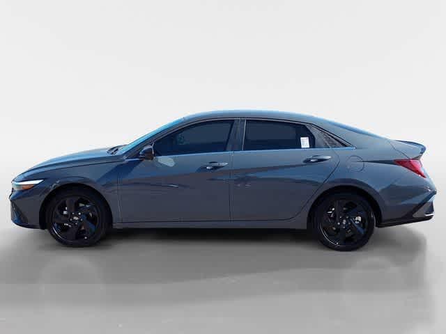 Thumbnail: 2026 Hyundai Elantra - 3