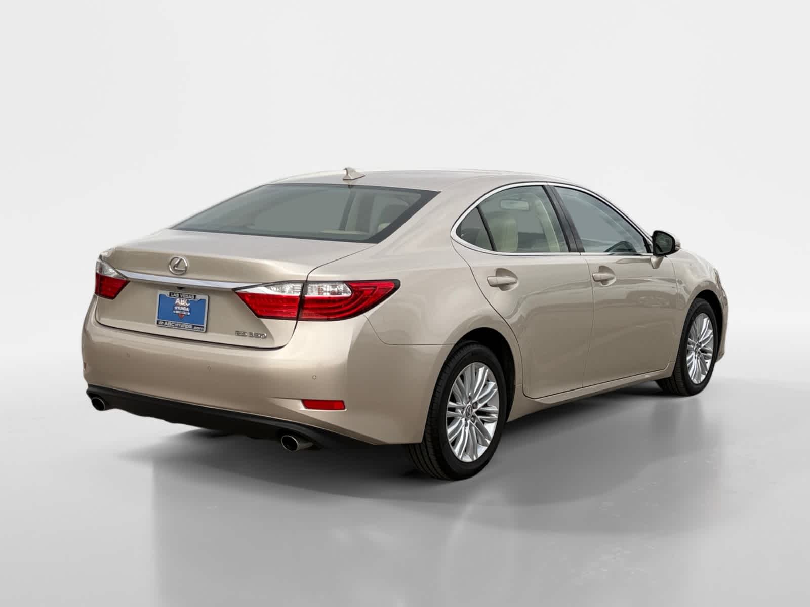 Thumbnail: 2014 Lexus ES - 6