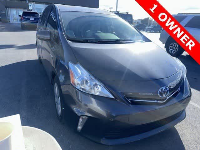 Thumbnail: 2014 Toyota Prius v - 7