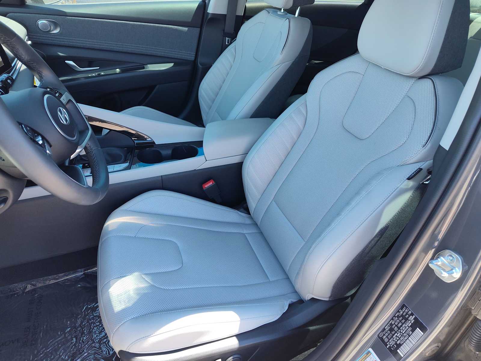 Thumbnail: 2024 Hyundai Elantra - 13