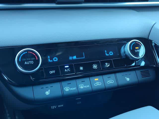 Thumbnail: 2026 Hyundai Elantra - 22