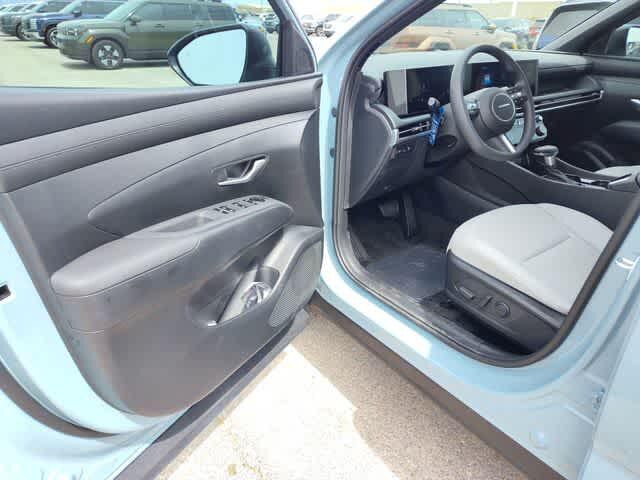 Thumbnail: 2026 Hyundai Santa Cruz - 2