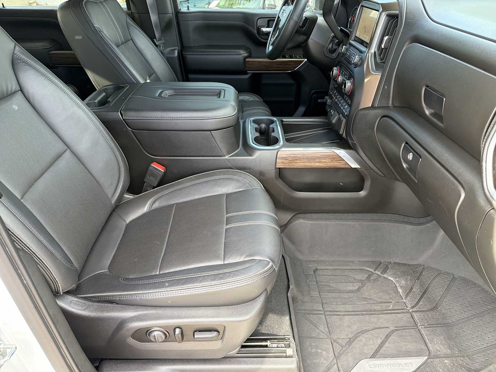 Thumbnail: 2021 Chevrolet Silverado 3500 - 22