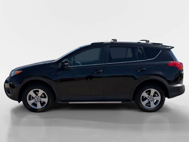 Thumbnail: 2015 Toyota RAV4 - 2