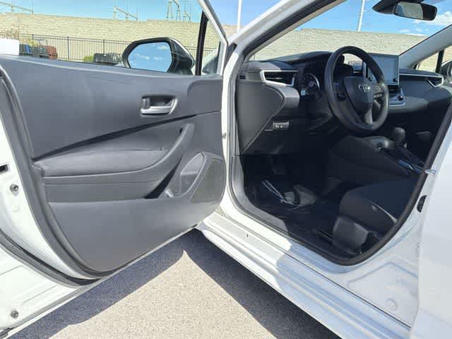 Thumbnail: 2021 Toyota Corolla - 10