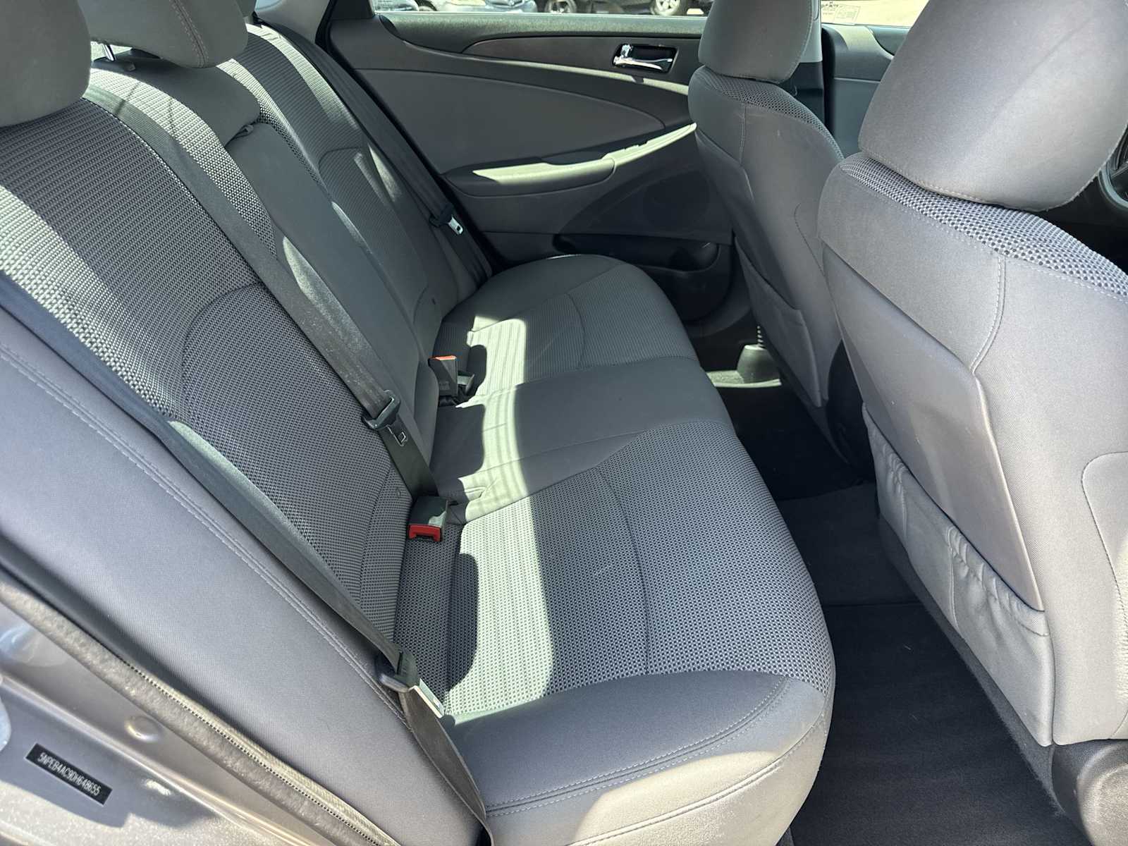 Thumbnail: 2013 Hyundai Sonata - 17