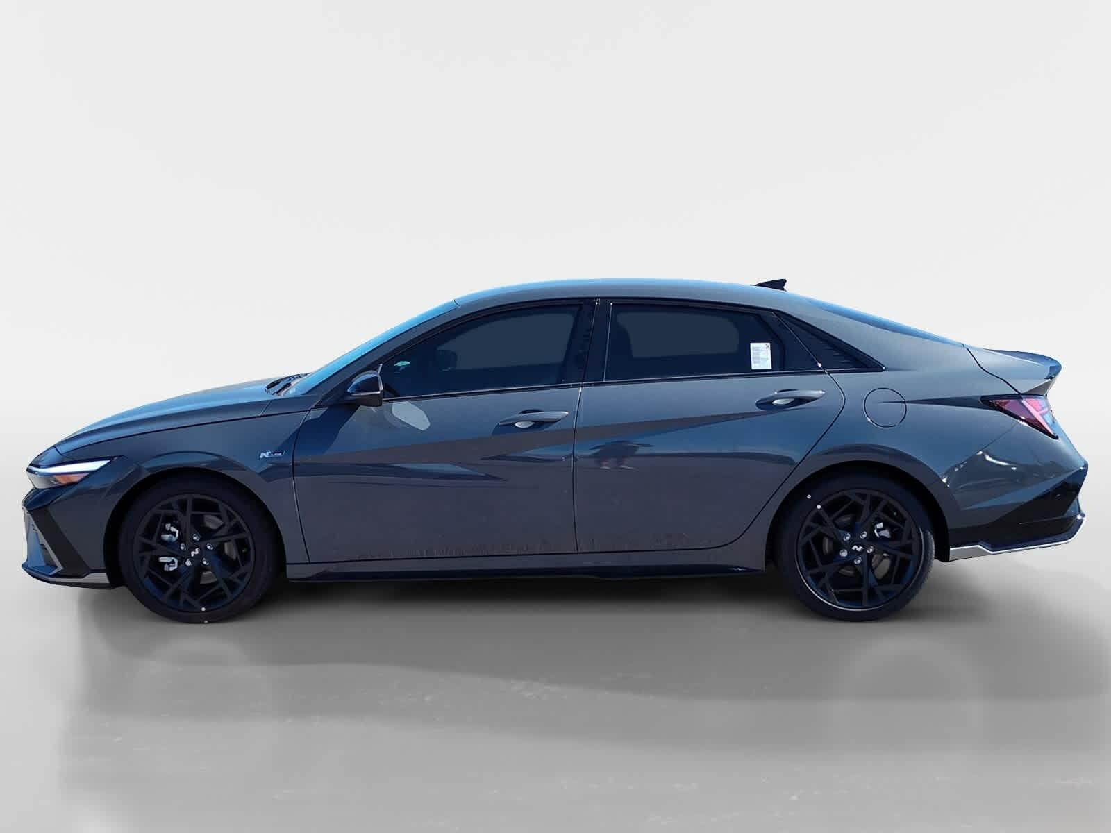 2025 Hyundai Elantra N Line photo 2