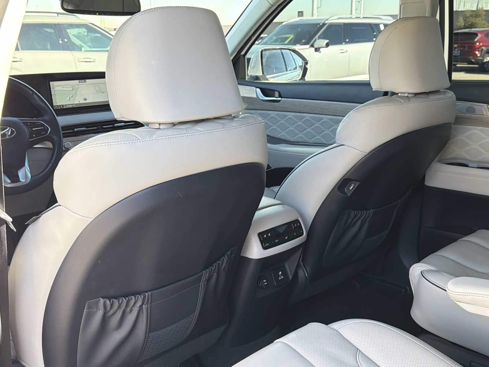 Thumbnail: 2022 Hyundai Palisade - 16