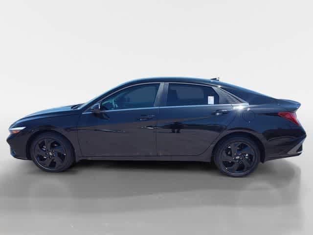 Thumbnail: 2026 Hyundai Elantra - 2
