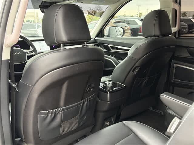 Thumbnail: 2024 Kia Telluride - 22