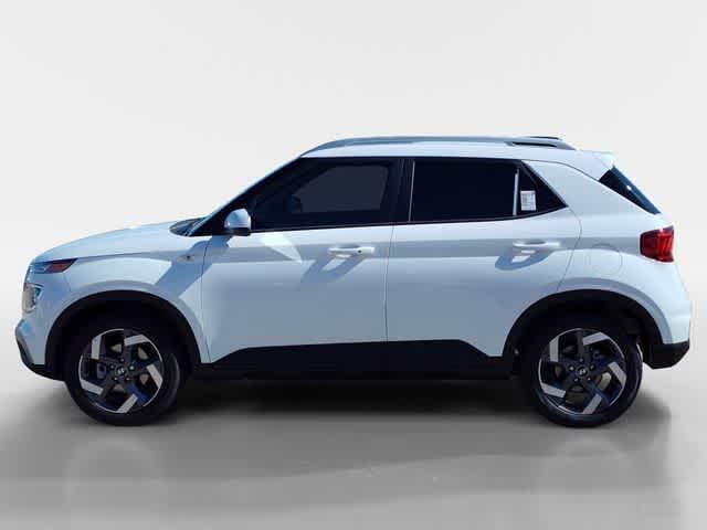 Thumbnail: 2026 Hyundai Venue - 3