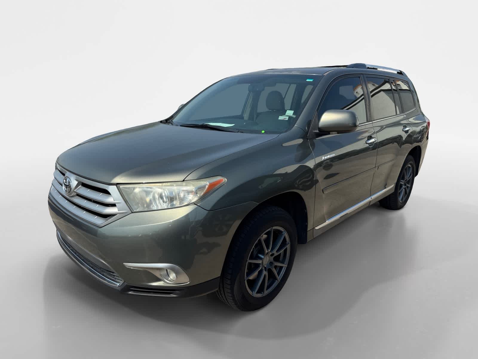 Thumbnail: 2012 Toyota Highlander - 2
