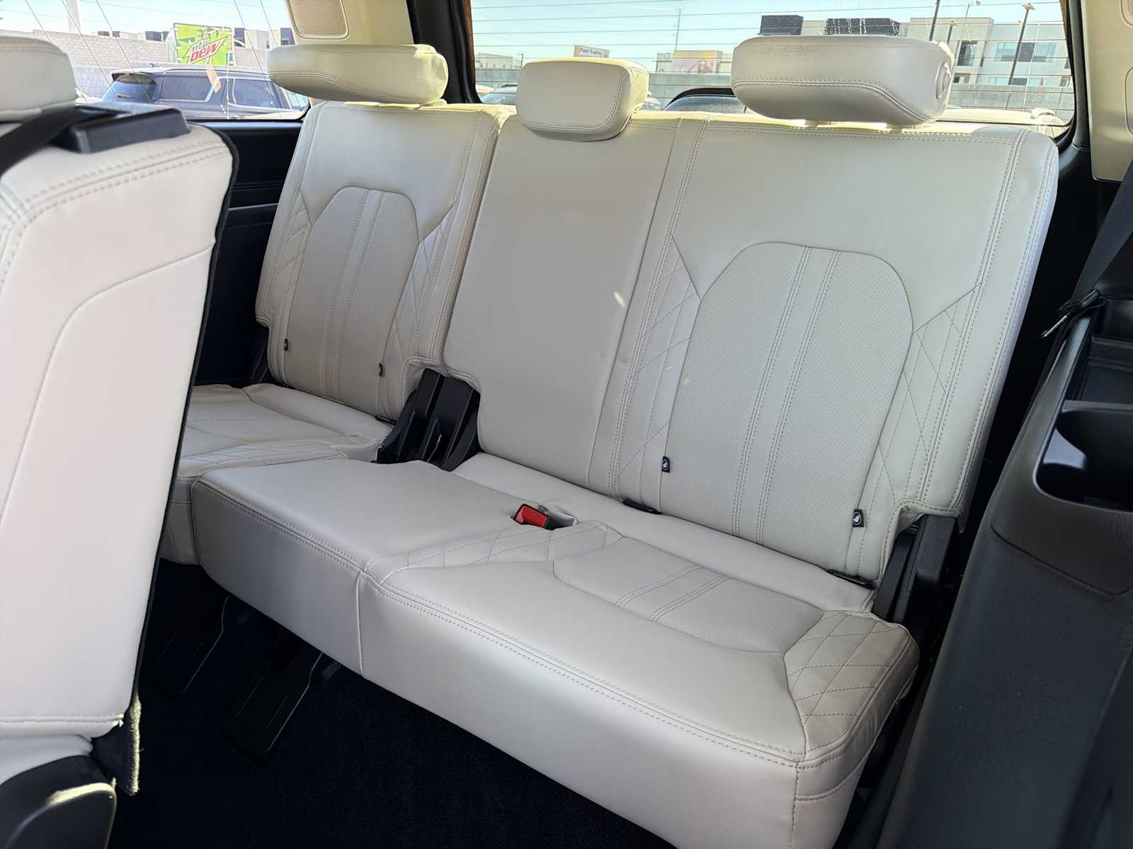 Thumbnail: 2021 Ford Expedition - 16