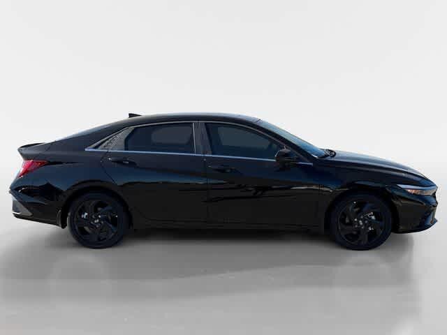 Thumbnail: 2026 Hyundai Elantra - 6