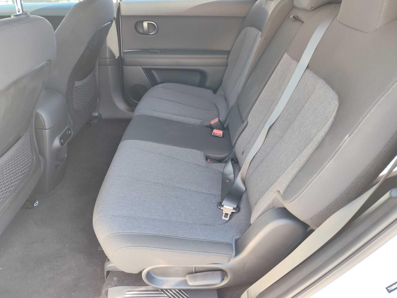 Thumbnail: 2025 Hyundai Ioniq 5 - 16