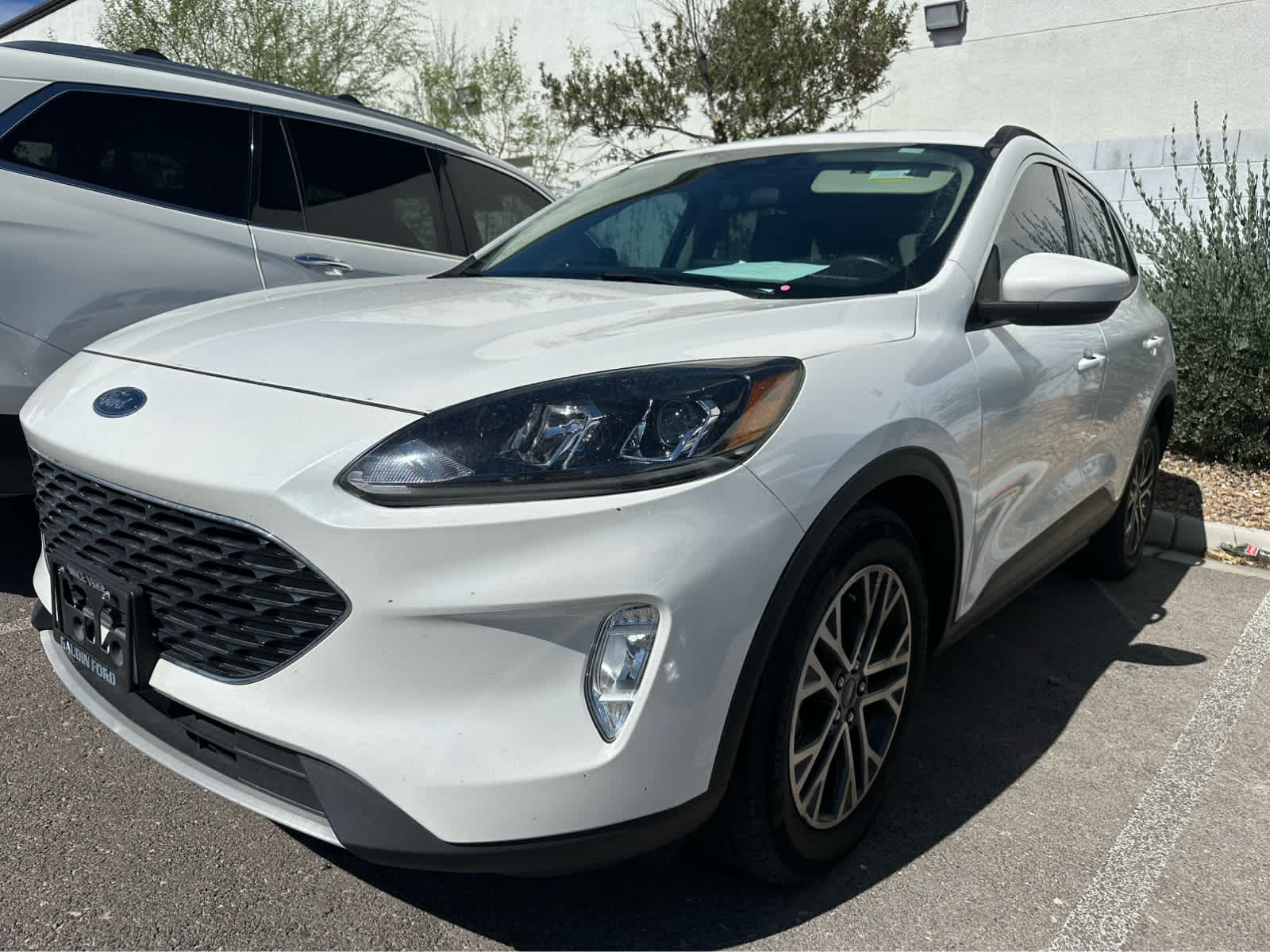 Thumbnail: 2020 Ford Escape - 6