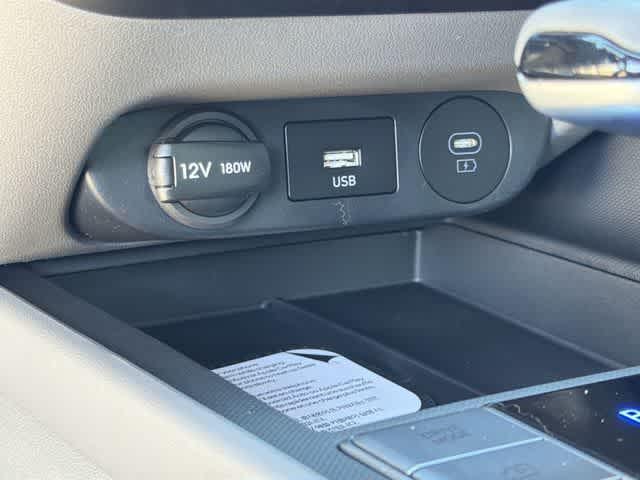 Thumbnail: 2026 Hyundai Elantra - 23