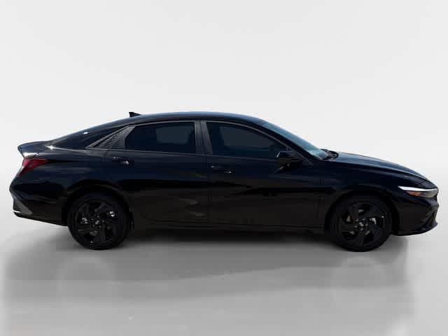 Thumbnail: 2026 Hyundai Elantra - 6