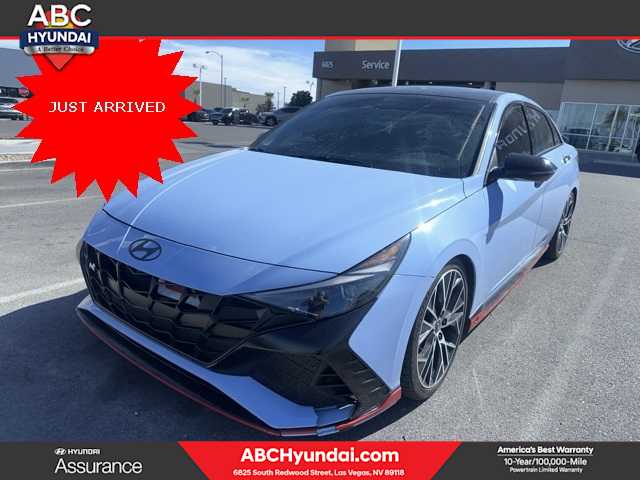 Thumbnail: 2022 Hyundai Elantra - 1