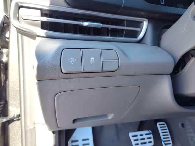 Thumbnail: 2026 Hyundai Elantra - 15