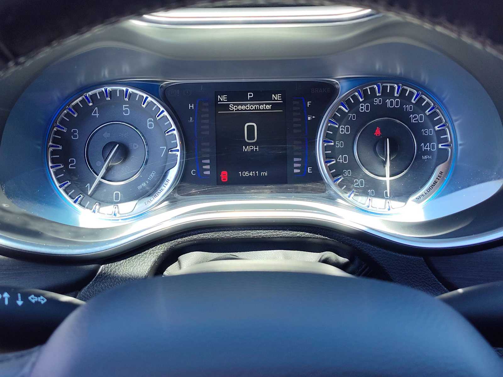Thumbnail: 2015 Chrysler 200 - 26