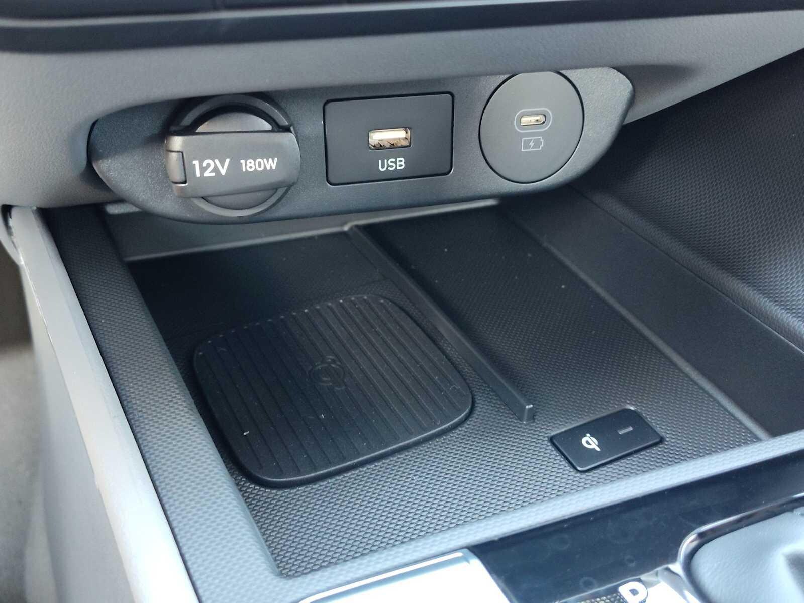 Thumbnail: 2025 Hyundai Elantra - 23