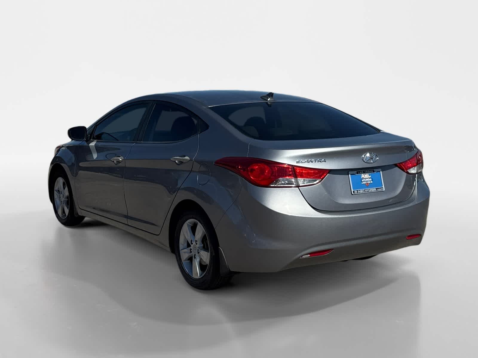 Thumbnail: 2013 Hyundai Elantra - 3