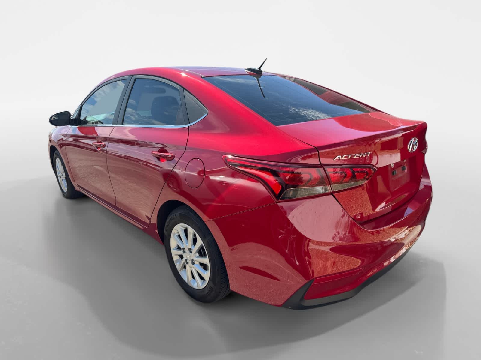 Thumbnail: 2022 Hyundai Accent - 4