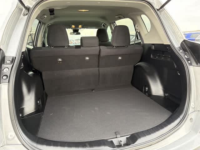 Thumbnail: 2017 Toyota RAV4 - 27