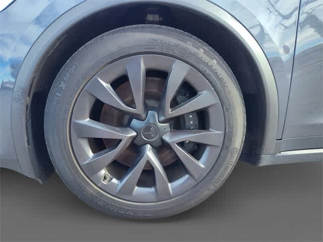 Thumbnail: 2023 Tesla Model X - 17