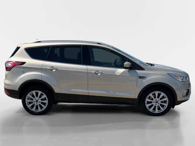 Thumbnail: 2017 Ford Escape - 6