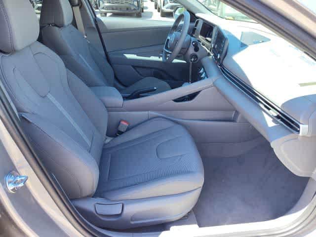 Thumbnail: 2026 Hyundai Elantra - 18