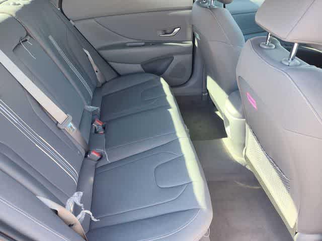 Thumbnail: 2026 Hyundai Elantra - 19