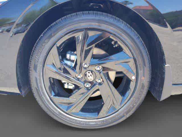 Thumbnail: 2026 Hyundai Elantra - 9