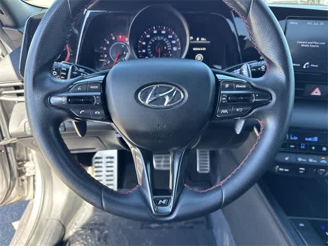 Thumbnail: 2022 Hyundai Elantra - 24