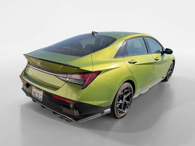 Thumbnail: 2024 Hyundai Elantra - 3